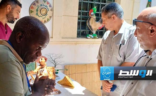 معرض تشكيلي في قلعة السرايا الحمراء في مدينة طرابلس (فيسبوك)