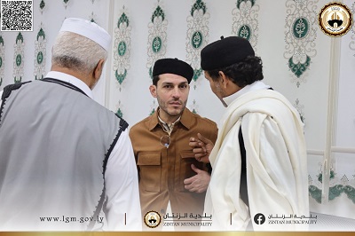 جانب من حضور وفد من حكومة الدبيبة مائدة إفطار جماعية في الزنتان، الإثنين 23 مارس 2025 (بلدية الزنتان)