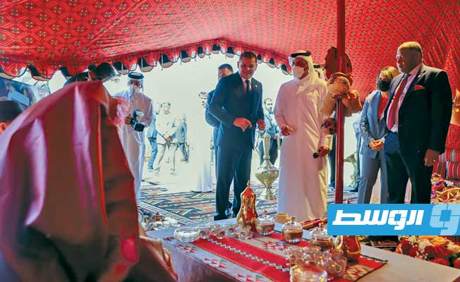 الدبيبة في مرافقته للوفد القطري برئاسة وزير الخارجية نائب رئيس الوزراء محمد بن عبدالرحمن آل ثاني. (حكومة الوحدة الوطنية)
