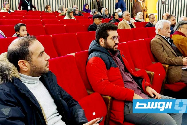 جانب من الحضور. (بوابة الوسط)