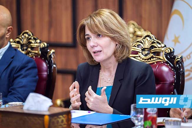 اجتماع وزير المالية خالد المبروك والممثلة المقيمية لبرنامج الأمم المتحدة الإنمائي في ليبيا صوفي كيمخذره، الأربعاء 1 اكتوبر 2025. (وزارة المالية)