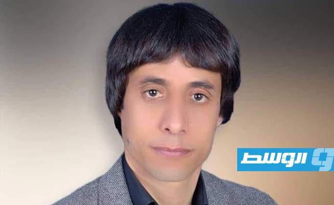 العضو السابق لهيئة صياغة مشروع الدستور، حمزة عبدربه حماد. (بوابة الوسط)