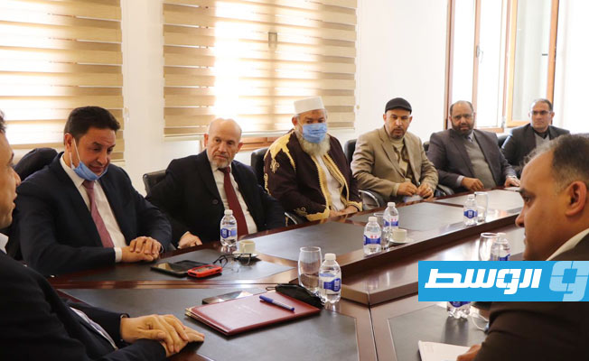 اجتماع أبوجناح مع وفد بلدية زليتن، الأحد 9 يناير 2022. (رمضان أبوجناح)