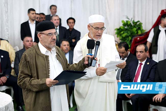 لقاء الدبيبة مع أعيان ووجهاء قماطة قصر الأخيار وقماطة العربان، الإثنين 4 مايو 2026. (حكومتنا)
