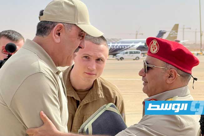 استقبال نائب وزير الدفاع الروسي يونس بك يفكيروف في بنغازي، الأحد 25 مايو 2025. (صفحة الفريق خيري التميمي على فيسبوك)