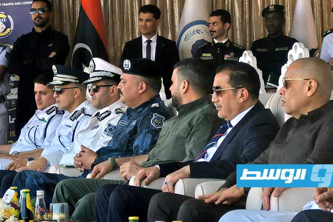 قيادات وزارة الداخلية بالحكومة المكلفة من مجلس النواب خلال احتفالية اليوم العالمي للمرور في مدينة أجدابيا، الإثنين 4 مايو 2026 (وزارة الداخلية)