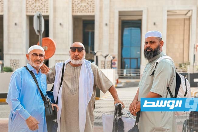 الحجاج الليبييون خلال انتقالهم من مكة إلى المدينة المنورة، 3 يونيو 2026. (هيئة الحج)
