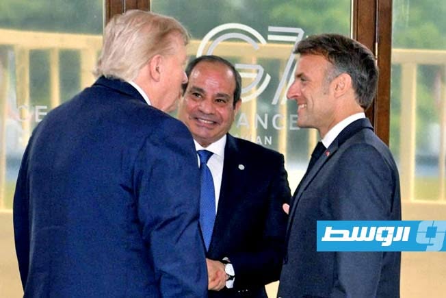 الرؤساء الأميركي دونالد ترامب والفرنسي ماكرون والمصري عبد الفتاح السيسي خلال المشاركة في قمة مجموعة السبع في فرنسا. (الإنترنت)