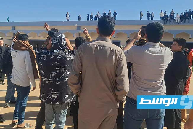 تشييع سيف القذافي إلى مثواه الأخير في بني وليد (صور)