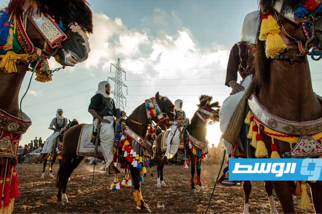 «ميّز الخيل» في تمودي.. احتفال بالهوية والفروسية الليبية (فيسبوك)