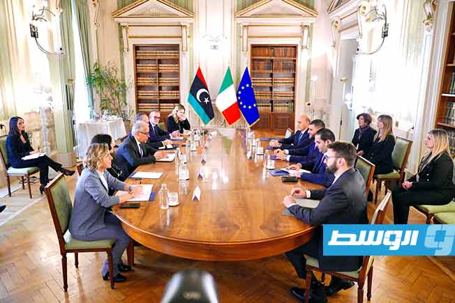 وزير الداخلية عماد الطرابلسي يلتقي نظيره الإيطالي ماتيو بيانتيدوزي في العاصمة روما، الخميس 27 فبراير 2025 (السفارة الليبية في روما)