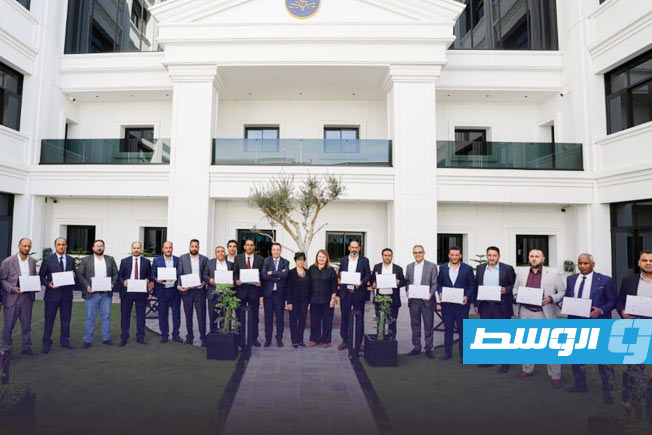 جانب من النسخة الخامسة من دورة إعداد المدربين بتنظيم مشترك بين مركز البحوث الجنائية ومؤسسة خبراء فرنسا، 30 أبريل 2026 (مكتب النائب العام)