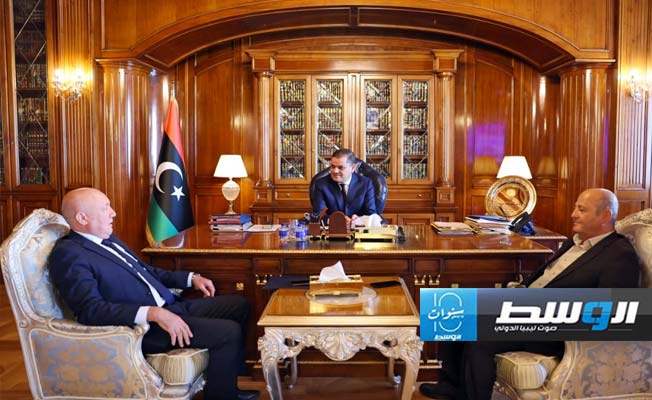 رئيس حكومة «الوحدة الوطنية الموقتة» عبدالحميد الدبيبة يستقبل سفيرة كندا لدى ليبيا إيزابيل سافارد، الإثنين 9 سبتمبر 2024 (صفحة الحكومة على فيسبوك)