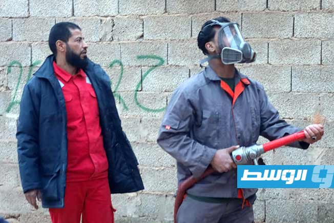 رجال هيئة السلامة الوطنية يخمدون حريقًا في الأصابعة، 20 أبريل 2025. (هيئة السلامة الوطنية)
