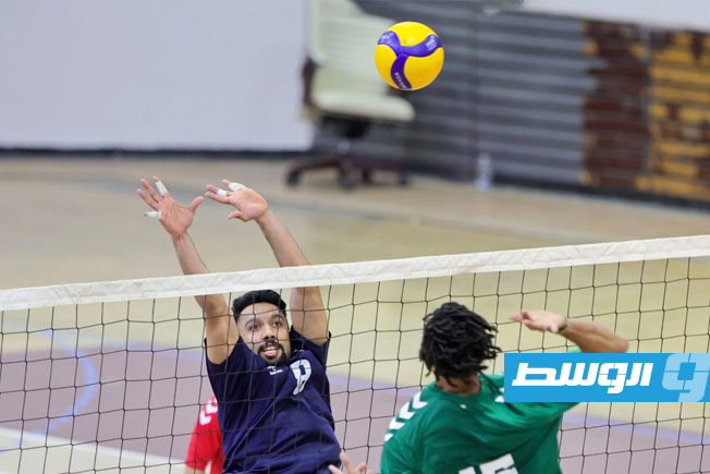 مباراة الاتحاد المصراتي والأهلي بنغازي بالجولة الثانية من نهائيات ليبيا للكرة الطائرة الجمعة 6 فبراير 2026 (تصوير – محمود دردور – الوسط)