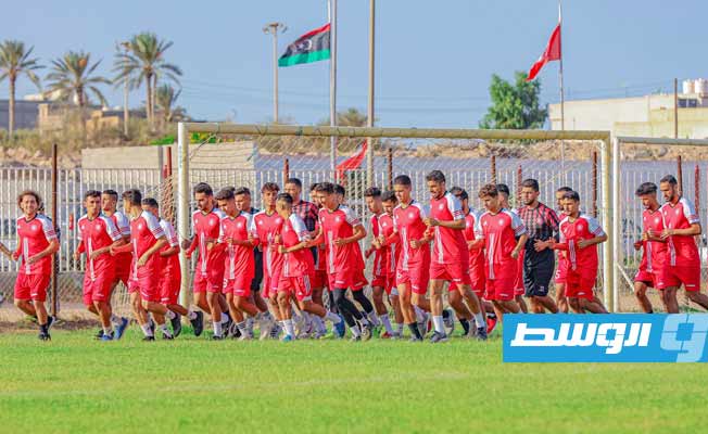 جانب من تدريبات فريق السويحلي. (الإنترنت)