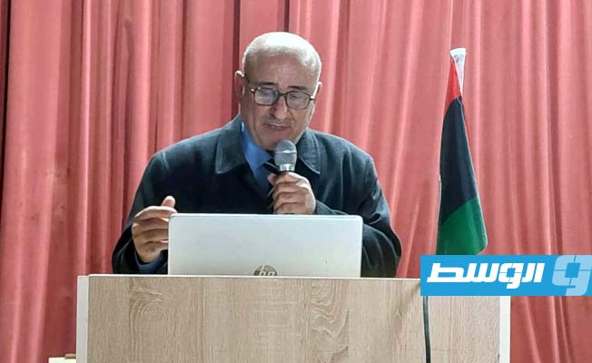 الدكتور محمود ملودة. بوابة الوسط)