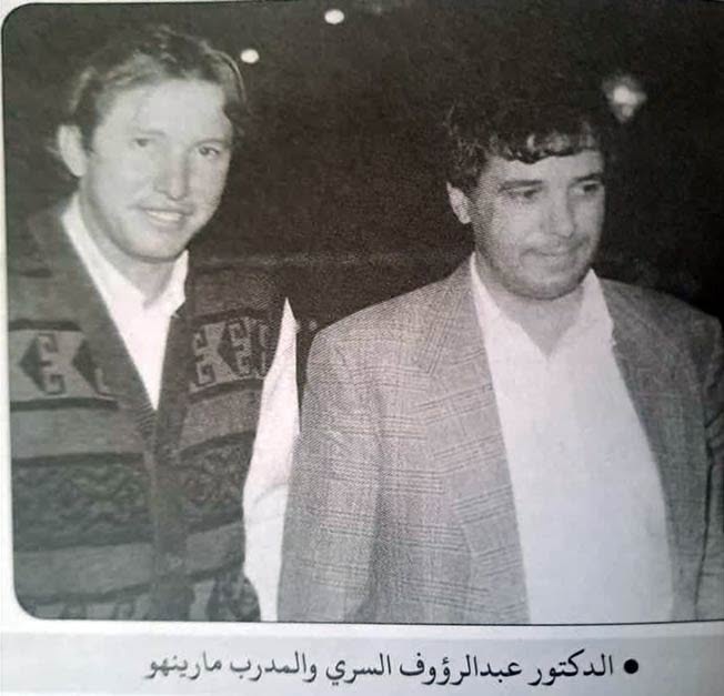 البرازيلي مارينهو مع رئيس اتحاد الكرة الليبي الأسبق عبد الروؤف السرى. (خاص - الوسط)