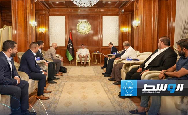 الدبيبة عقب مراسم توقيع الاتفاق بين شركة «أوتوبوك» الألمانية وجهاز دعم وتطوير الخدمات العلاجية، 21 أغسطس 2024. (حكومتنا)