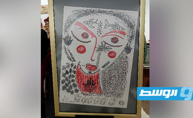 جانب من معرض الفنان والباحث مختار دريرة في دار الحاراتي بالمدينة القديمة طرابلس، في 22 ديسمبر 2024. (بوابة الوسط)