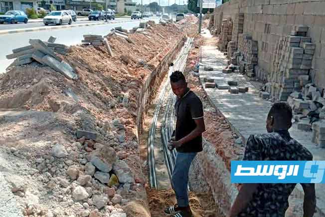 من أعمال ربط محطتي وسط بنغازي والكيش، 3 أكتوبر 2025. (شركة الكهرباء)