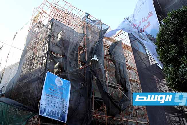 من أعمال تطوير أحد المباني بوسط طرابلس، الخميس 20 مارس 2025 (منصة حكومتنا على فيسبوك)