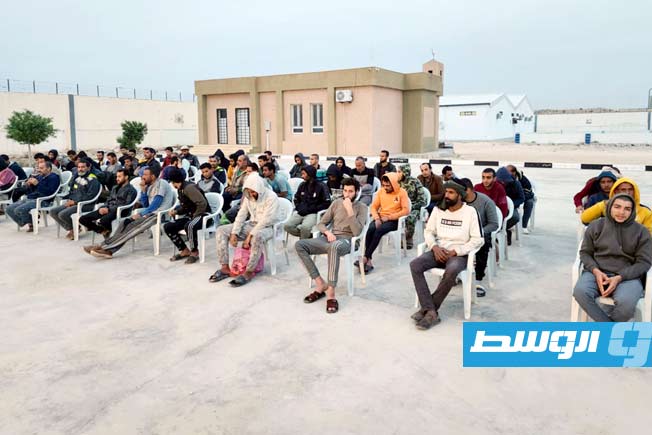 ترحيل مهاجرين مصريين عبر معبر امساعد البري (جهاز مكافحة الهجرة غير الشرعية)