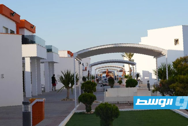 وزير السياحة يزور القرى والمنتجعات السياحية في بلدية زوارة (فيسبوك)