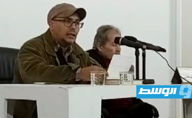 الشاعر خالد درويش (بوابة الوسط)