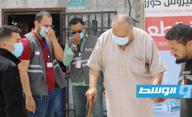 حملة للتوعية بشأن تطعيم «كورونا» في سهل الجفارة والزهراء، 6 مايو 2021. (مركز مكافحة الأمراض)