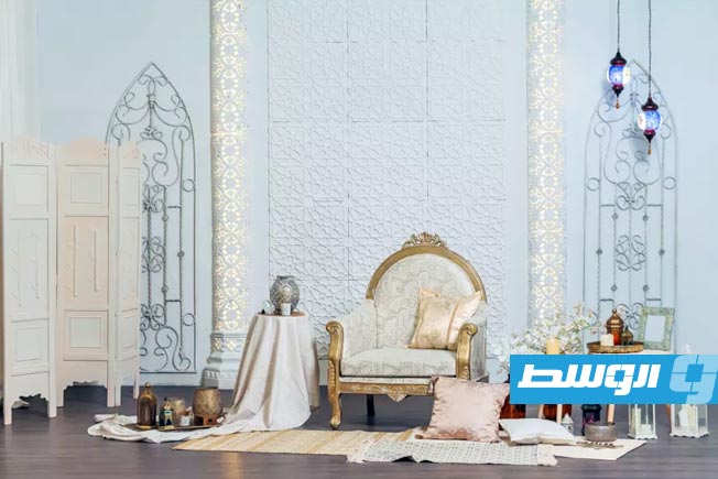 يلعب تزيين غرفة الاستقبال دوراً مهماً في إضافة الجمالية الكبيرة للمنزل (أرشيفية: الإنترنت)