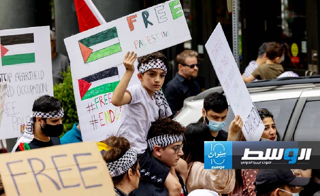 مظارة في إحدى العواصم الأوروبية في الذكرى الأولى لحرب الإبادة الإسرائيلية. (وفا)
