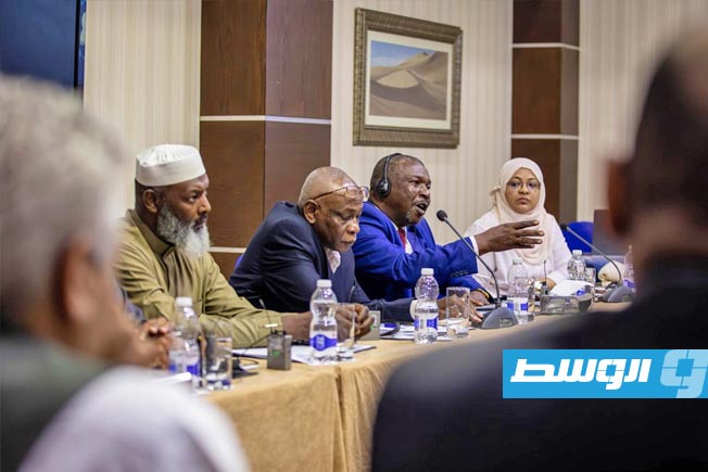 اجتماع عدد من شيوخ قبائل التبو والأهالي في مرزق ووسطاء محليين وممثلين عن الحكومة في طرابلس، 16 سبتمبر 2025. (البعثة الأممية)