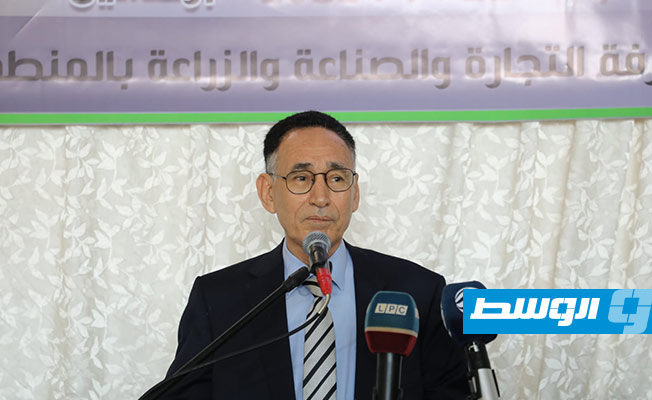وزير الاقتصاد محمد الحويج يفتتح المعرض الأول للمعايرة القانونية بالمنطقة الغربية, 22 يناير 2022. (وزارة الاقتصاد)