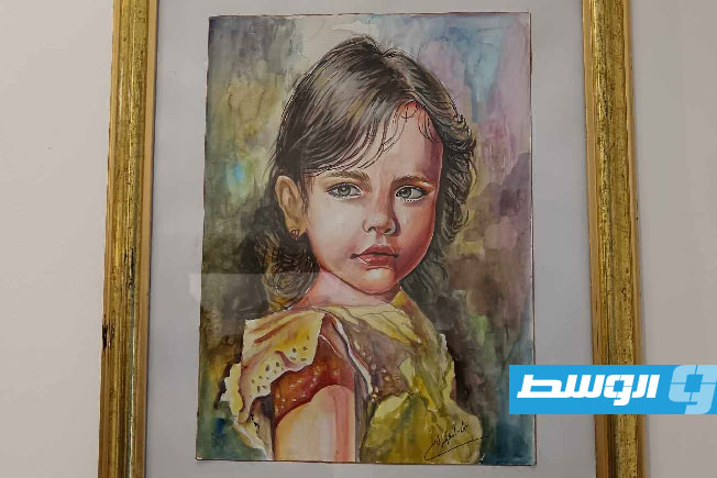 لوحة في معرض سيمفونية في دار كريستا. 23 فبراير 2025. (بوابة الوسط)