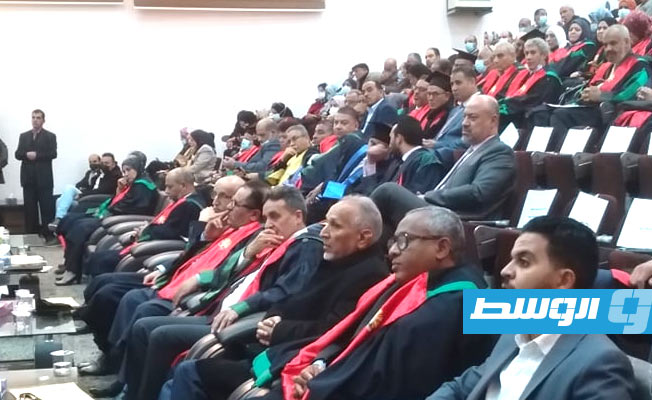 جانب من الحضور (بوابة الوسط)