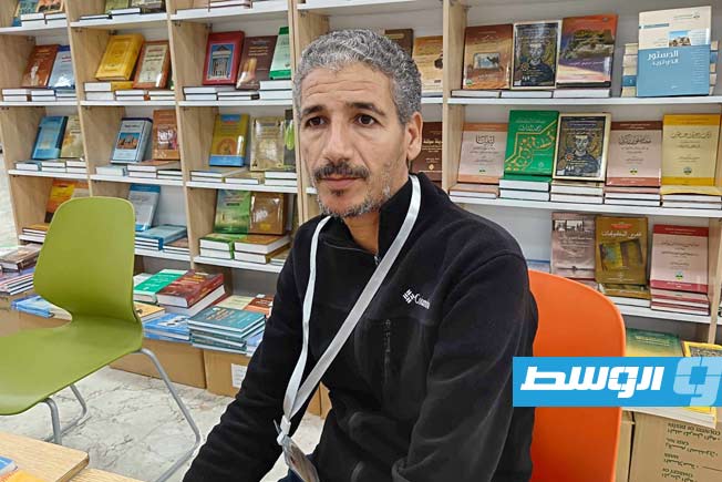 مندوب المركز الليبي للمحفوظات والدراسات التاريخية، عادل بجاد. (بوابة الوسط)