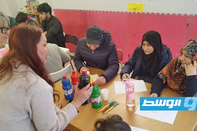 سعاد اللبة تطلق ورشة فنية تعليمية بـ«نابولي» تحت عنوان «رسم بالتنفس» (فيسبوك)