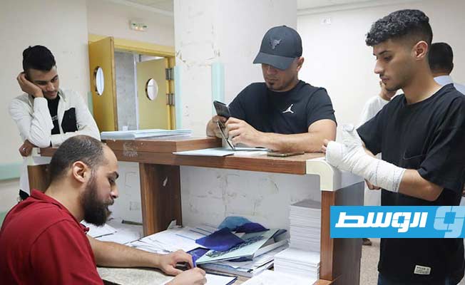مصاب يتلقى العلاج بمركز مصراتة الطبي، الأربعاء 28 يونيو 2023. (مركز مصراتة الطبي)