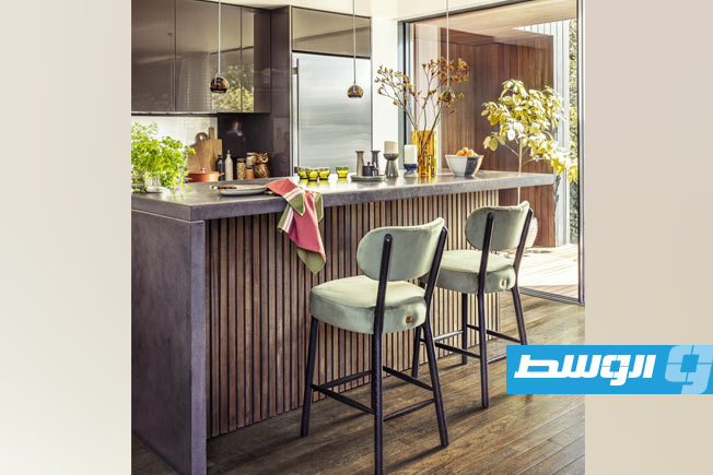 أفكار لتنفيذ طراز «منتصف القرن العشرين» في تصميم المنزل. (موقع هاوس بيوتيفول)