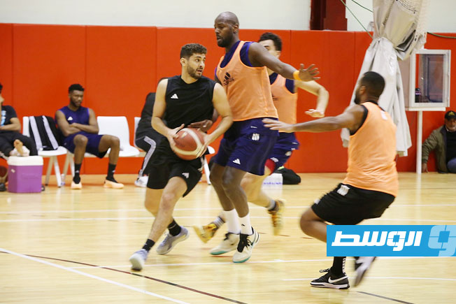 تدريب المنتخب الليبي لكرة السلة (صفحة الاتحاد الليبي لكرة السلة على فيسبوك)
