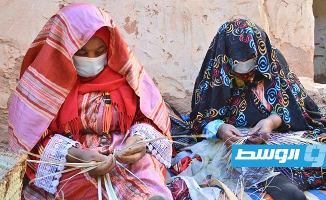 المدينة القديمة بمنطقة الجديد بمدينة سبها تقيم احتفالية لليوم الوطني للزي التقليدي (تصوير: رمضان كرنفودة)