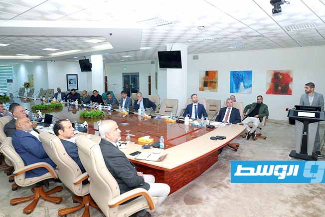 الاجتماع الفني بين مؤسسة النفط وتحالف «إيني وبي بي والليبية للاستثمار»، الإثنين 24 نوفمبر 2025. (مؤسسة النفط)