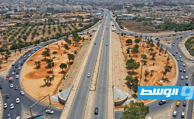 أعمال توسعة مدخل جزيرة الغيران بالمدخل الغربي لطرابلس. (مديرية أمن طرابلس)