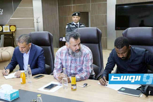 الاجتماع الدوري الثالث للجنة تفعيل خدمات الدفع الإلكتروني في بنغازي، السبت 8 نوفمبر 2025 (صفحة مديرية الأمن على فيسبوك)