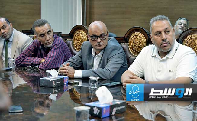 اجتماع وزارة المالية والتخطيط بحكومة حماد مع المراقبين الماليين، الخميس 25 يوليو 2024. (الحكومة المكلفة من مجلس النواب)