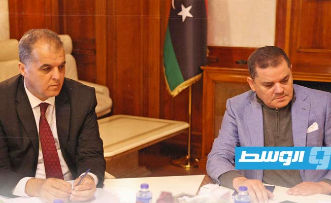 الدبيبة خلال اجتماع مناقشة مشروعات التنمية المتوقفة منذ العام 2022، 9 يناير 2023 (حكومة الدبيبة)
