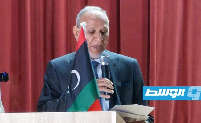 الدكتور عبدالحميد الهرامة رئيس مجمع اللغة العربية. (بوابة الوسط)