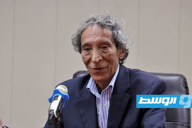 الجامعة الدولية ببنغازي تحتفي بالأديب صالح السنوسي وروايته الجديدة.