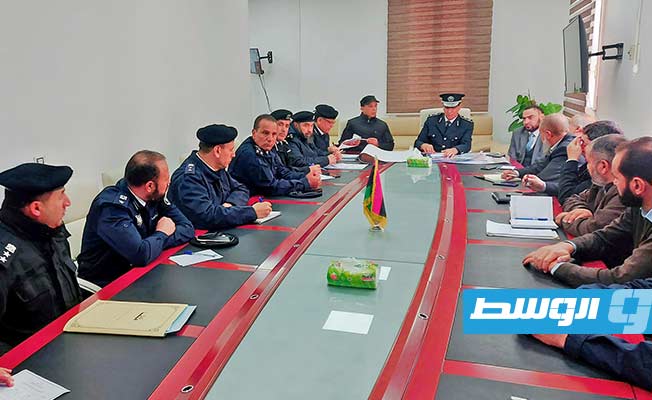 جانب من اجتماع مشترك بين الإدارة العامة للشرطة الكهربائية والشركة العامة للكهرباء، الثلاثاء 6 ديسمبر 2022 (شرطة الكهرباء)
